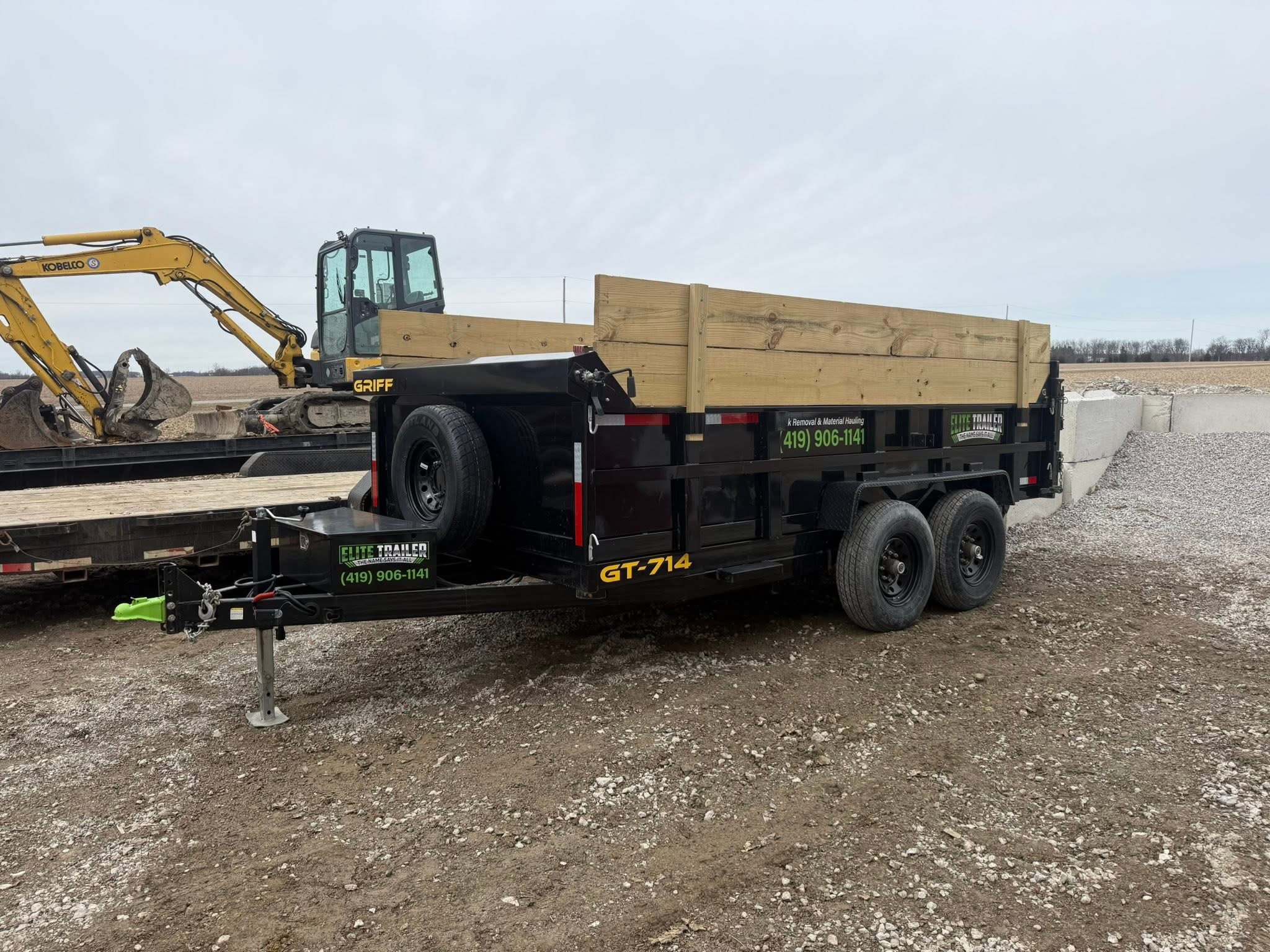 Dump trailer ready for drop-off